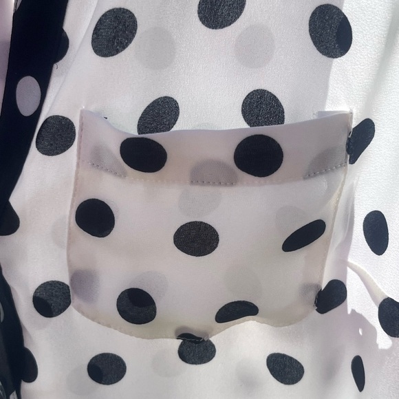 The Limited Polka Dot top in black and white! - Picture 5 of 6